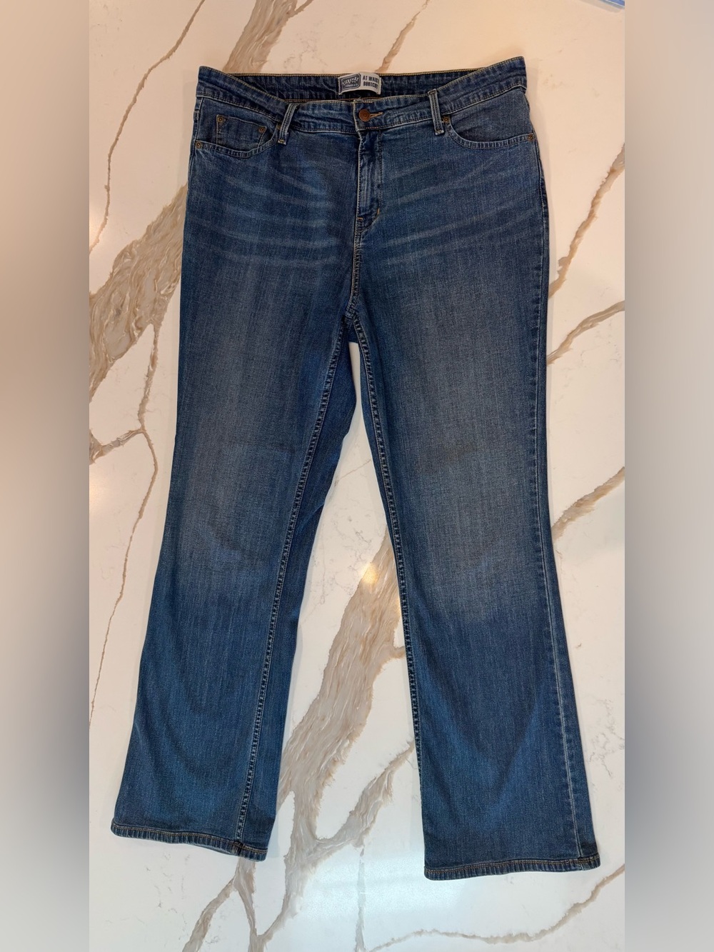 Levi Strauss Signature At Waist Bootcut Jeans Women’s 36x32 Medium Wash Stretch